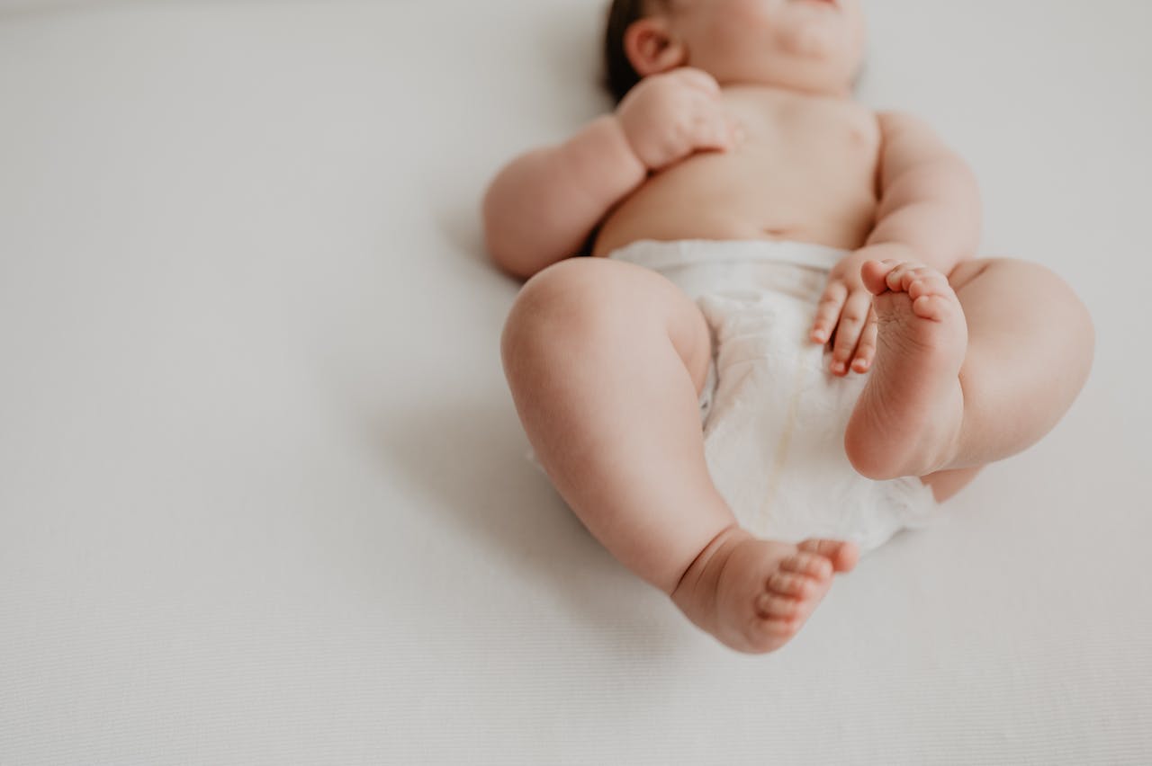 8 Dangers Inside Disposable Diapers You Probably Weren't Aware Of – DYPER